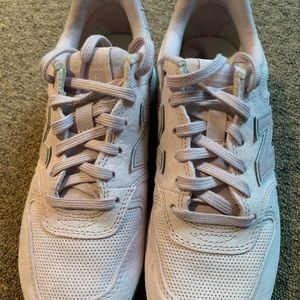 New Balance women’s shoes size 6.5